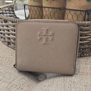 Tory Burch Zip-around Leather Wallet